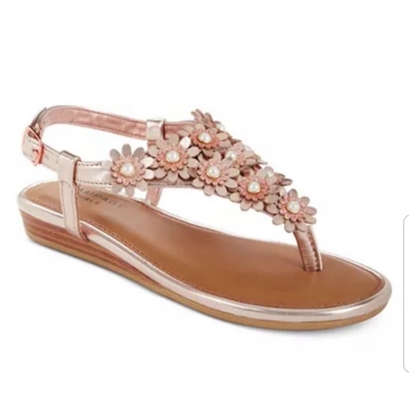 NEW Rampage Girls Sandals Brianna Rose Gold Sz 5 M (sizes 2 & 4 also Available) - Picture 2 of 12